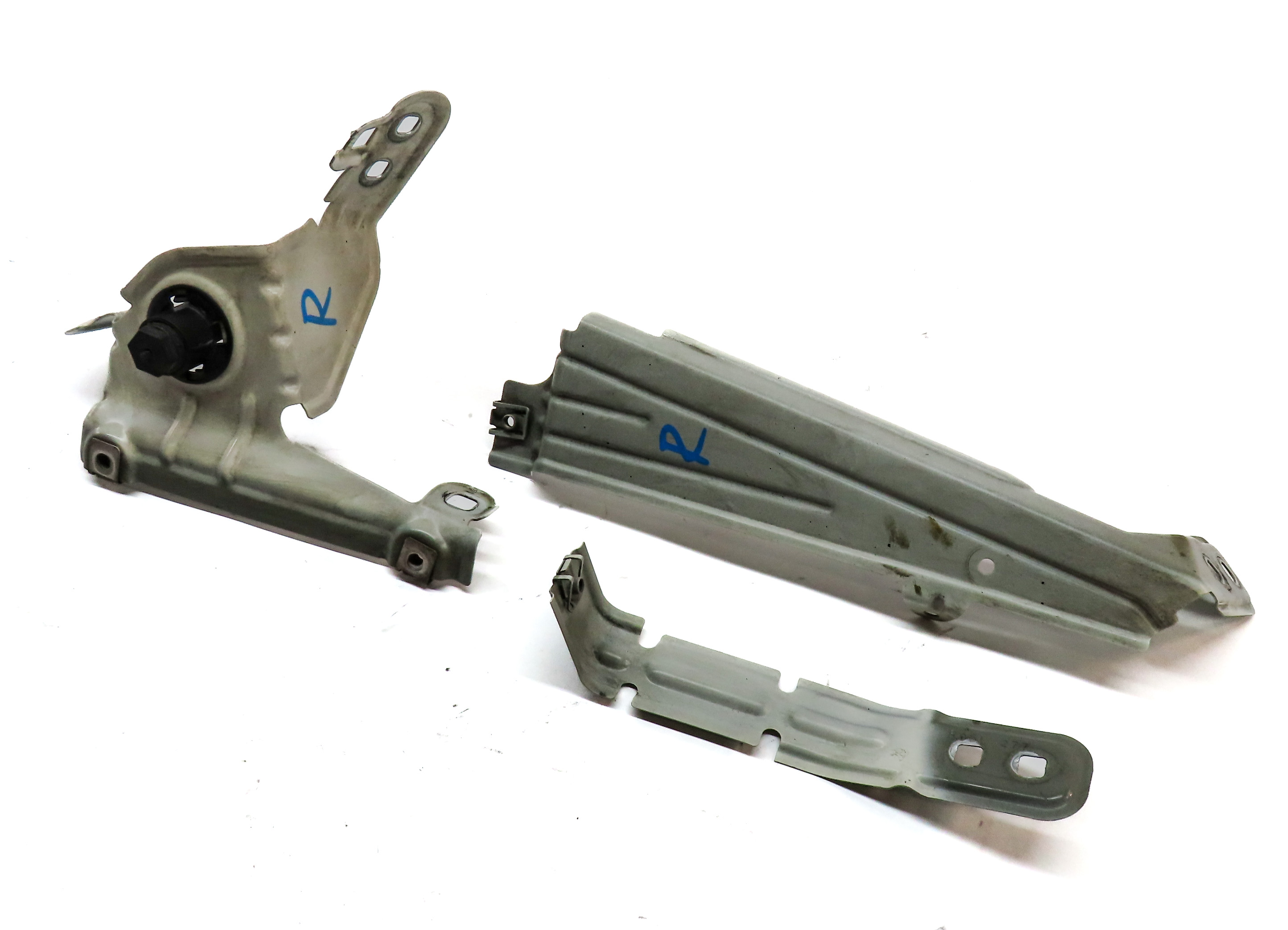 2012 BMW X3 (F25) FRONT RIGHT PASSENGER FENDER SUPPORT MOUNT BRACKET SET/3 — exact item pictured